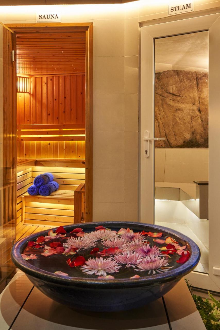The Wind Resort - Tropical Hillside Escape Вунгтау Екстер'єр фото